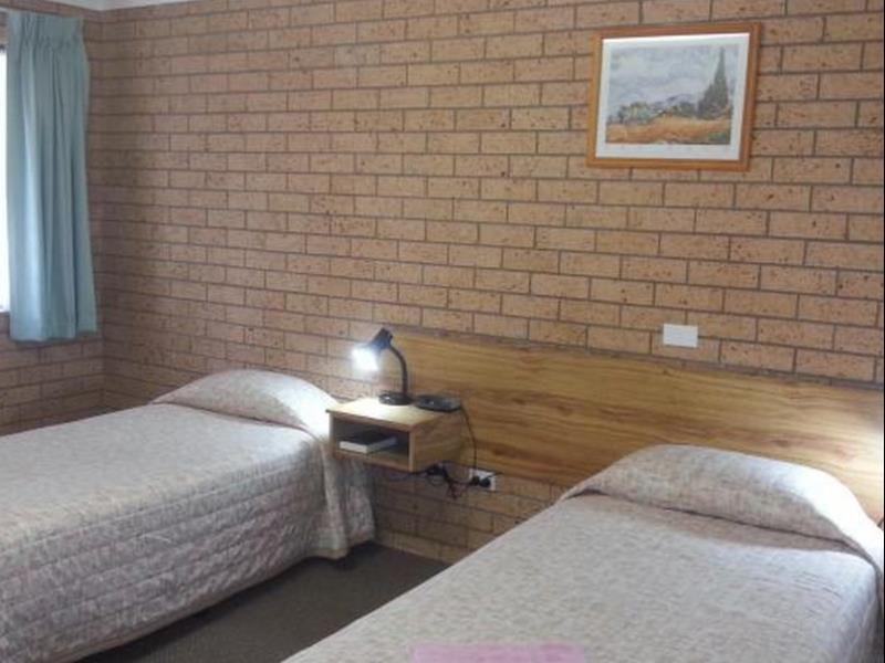 Three Ways Motel Гилгандра Екстериор снимка